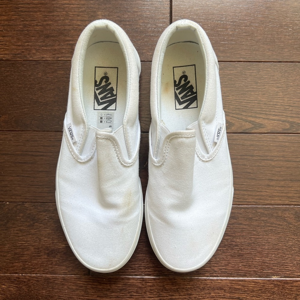 Vans Classic Unisex Slip On